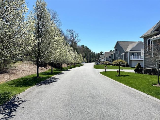 UNIT-52 - 72 Highland Rd, Condo with 3 bedrooms, 3 bathrooms and 6 parking in Raynham MA | Image 33