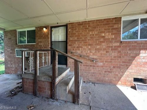 apt-4-3429 Wichita Pl, Greensboro, NC, 27405-3569 | Card Image