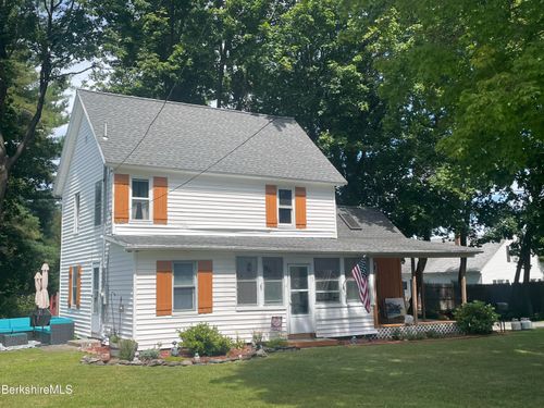 51 Foote Ave, Pittsfield, MA, 01201-7213 | Card Image