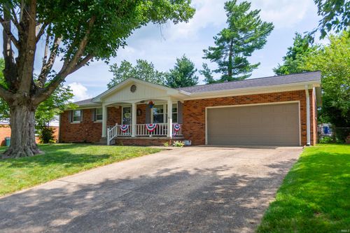 7415 E Mulberry St, Evansville, IN, 47715-4362 | Card Image