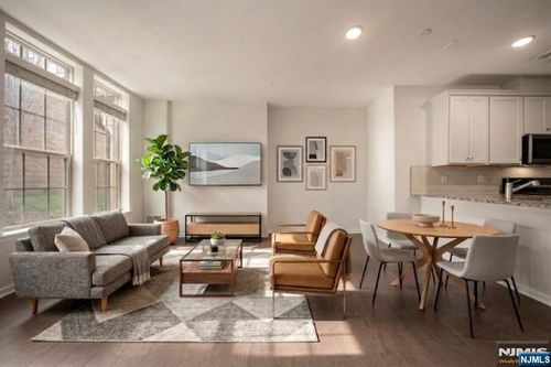 69 Arnold Drive, Wood Ridge, NJ, 07075 | Card Image