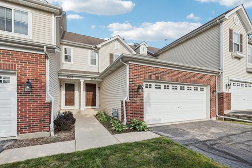 1555 Isle Royal Cir, CRYSTAL LAKE, IL, 60014-1916 | Card Image