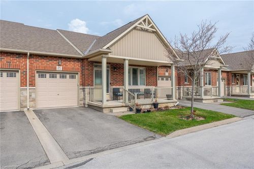 21 Stickland Lane, Binbrook, ON, L0R1C0 | Card Image