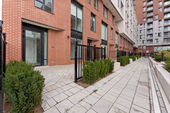 112 - 15 Maryport Ave, Condo with 4 bedrooms, 3 bathrooms and null parking in North York ON | Image 31