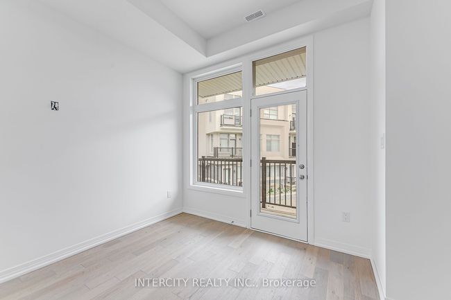 29 Albert Firman Lane, House attached with 3 bedrooms, 4 bathrooms and null parking in Markham ON | Image 8