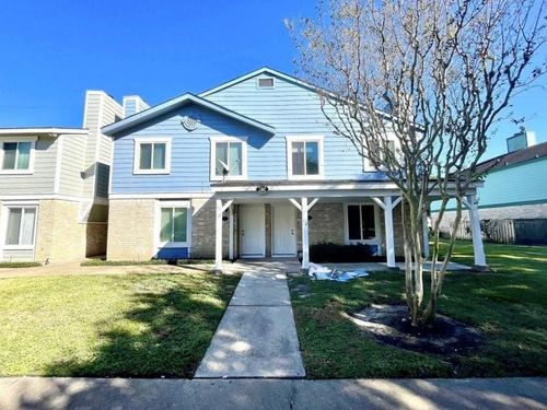 abcd-752 Memorial Mews St, Houston, TX, 77079-4477 | Card Image