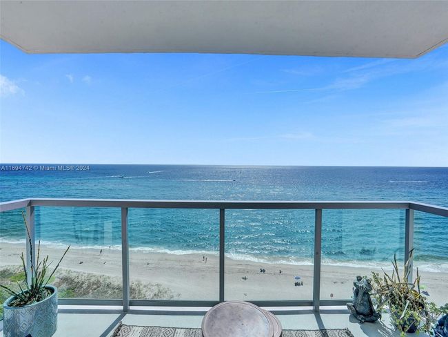 PH2 - 1610 N Ocean Blvd, Condo with 2 bedrooms, 2 bathrooms and null parking in Pompano Beach FL | Image 8