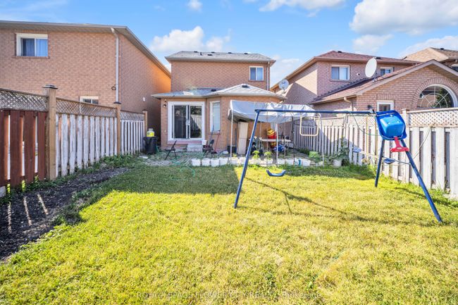 33 Fiddleneck Cres, House other with 4 bedrooms, 4 bathrooms and 4 parking in Brampton ON | Image 35