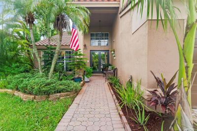 19313 Nw 11th St, House other with 4 bedrooms, 3 bathrooms and null parking in Pembroke Pines FL | Image 3