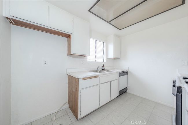 13912 Cherry St, Condo with 0 bedrooms, 0 bathrooms and 18 parking in Westminster CA | Image 28