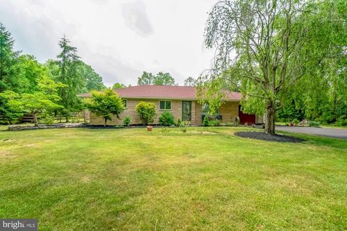 2016 Bethel Rd, LANSDALE, PA, 19446-5920 | Card Image