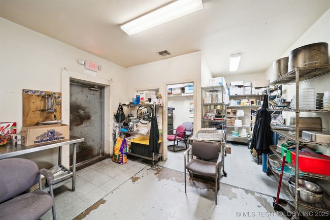 620 N J M Davis Blvd, Home with 0 bedrooms, 0 bathrooms and null parking in Claremore OK | Image 20
