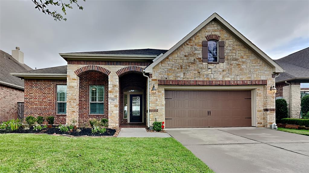 Timberstone Ln, Friendswood, TX 77546