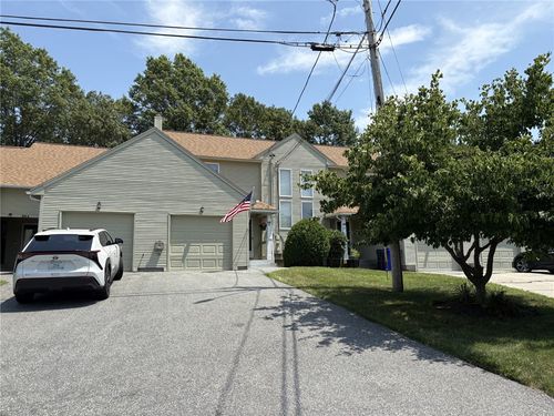 b-88 Nipmuc Trl, North Providence, RI, 02904 | Card Image