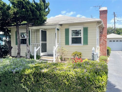 3224 Cerritos Ave, Signal Hill, CA, 90755-5123 | Card Image