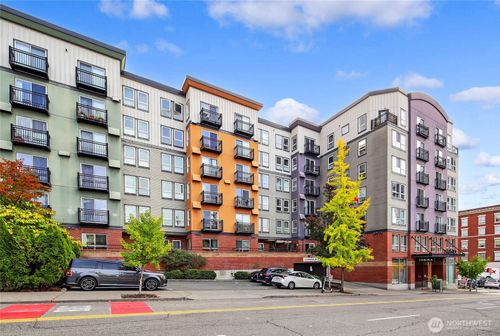 unit-718-108 5th Ave S, Seattle, WA, 98104-2376 | Card Image