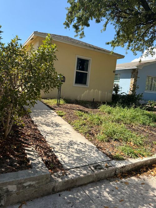 611 N F St, Lake Worth Beach, FL, 33460-2923 | Card Image