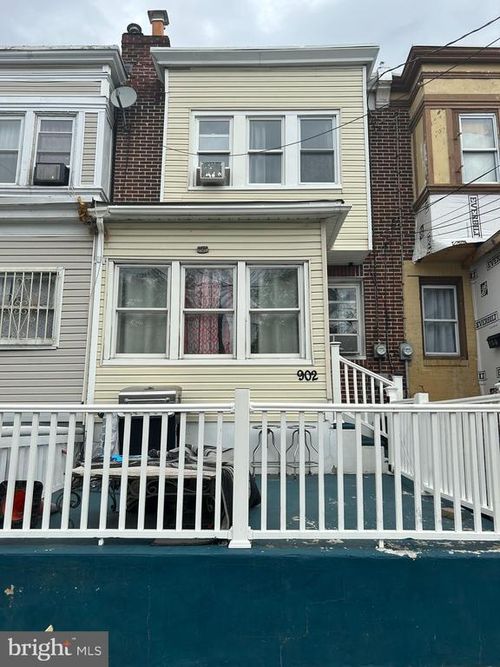 902 N 19th St, CAMDEN, NJ, 08105-3608 | Card Image