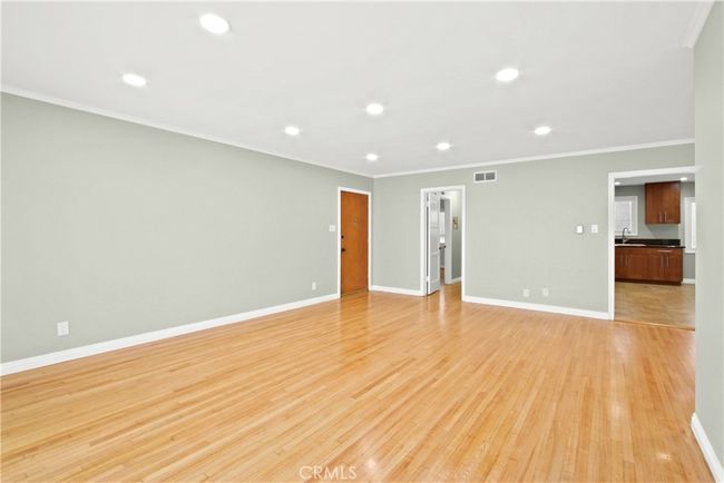 UNIT-7 - 325 Cedar Ave, Condo with 1 bedrooms, 1 bathrooms and null parking in Long Beach CA | Image 15