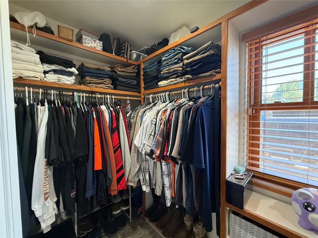 Wal-in closet | Image 33