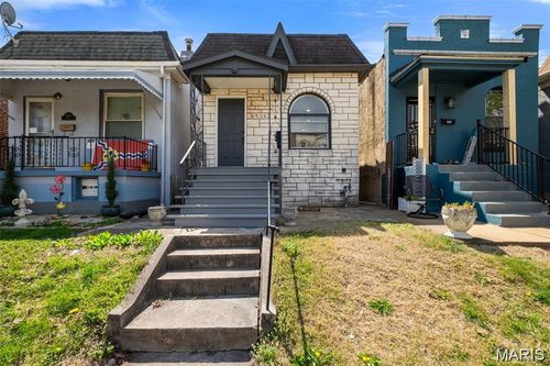 4936 Shaw Ave, Saint Louis, MO, 63110-3020 | Card Image