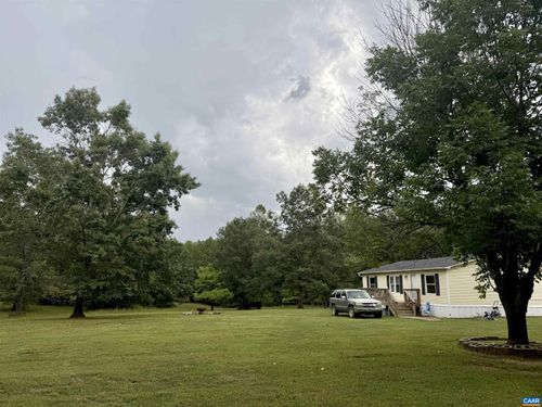 6889 Blenheim Rd, Scottsville, VA, 24590-3971 | Card Image