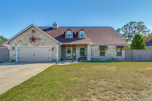 1536 Kings Ranch Rd, Bandera, TX, 78003-4166 | Card Image