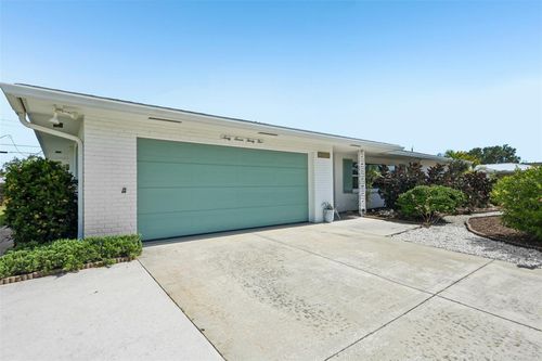 6735 Keystone Dr, Sarasota, FL, 34231-8144 | Card Image