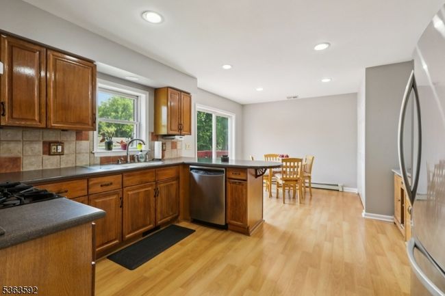 60 Preston Ave, House other with 4 bedrooms, 3 bathrooms and null parking in East Hanover NJ | Image 14