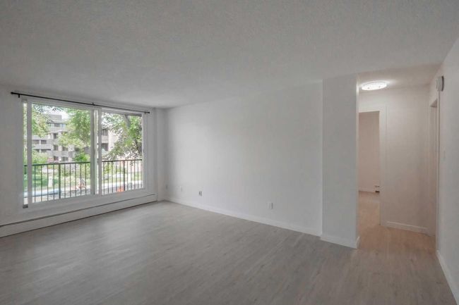 212 - 515 57 Ave Sw, Condo with 2 bedrooms, 1 bathrooms and 1 parking in Calgary AB | Image 7