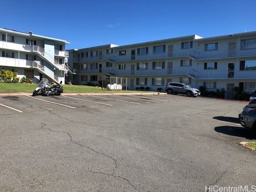 apt-215-94010 Leolua St, Waipahu, HI, 96797-1816 | Card Image