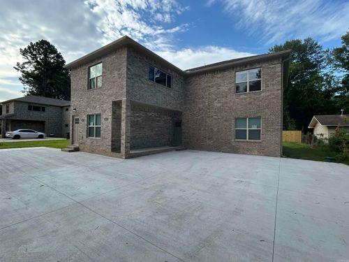817 Ellis St, Jacksonville, AR, 72076-5707 | Card Image