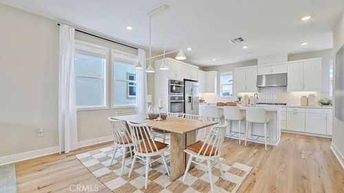 27536 Grand Fir Way, Valencia, CA, 91381-1767 | Card Image