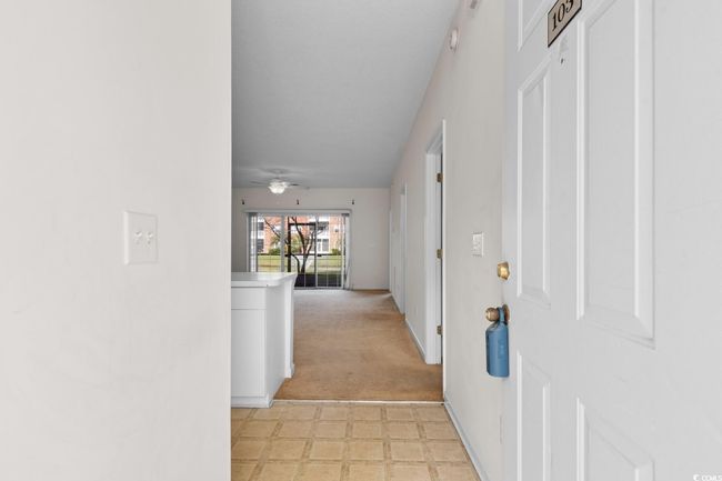 UNIT-103 - 3927 Gladiola Ct, Condo with 2 bedrooms, 2 bathrooms and null parking in Myrtle Beach SC | Image 4