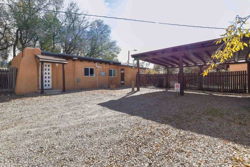  Brooks St, Taos, NM, 87571-7037 | Card Image