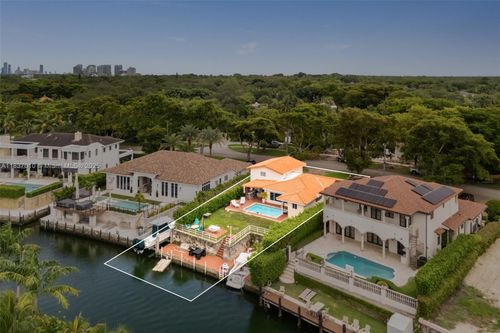 5308 Riviera Dr, Coral Gables, FL, 33146-2743 | Card Image