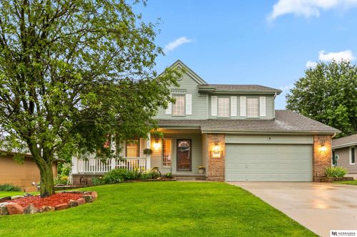2001 Liberty Ln, Papillion, NE, 68133-3304 | Card Image