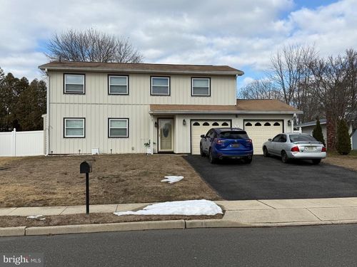 19 Nottingham Way, Eastampton, NJ, 08060 | Card Image