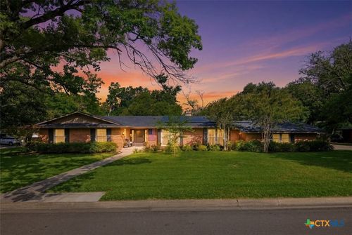 2000 N 15th St, Temple, TX, 76501-1204 | Card Image