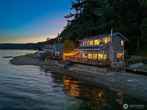 9661 Ne North Shore Rd, Belfair, WA, 98528-8703 | Card Image