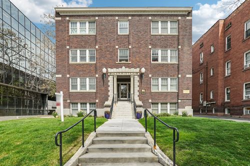 206-555 E 100 S, Salt Lake City, UT, 84102-1951 | Card Image