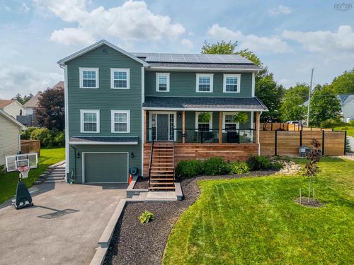 127 Tenon Dr, House with 6 bedrooms, 4 bathrooms and 1 parking in Middle Sackville NS | Card Image