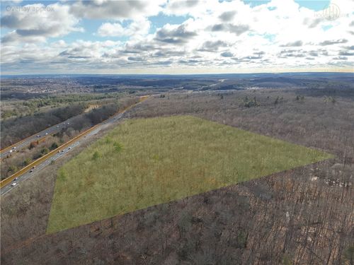 95 Wolf Hill Rd, Smithfield, RI, 02917-2915 | Card Image