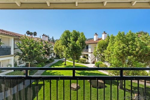 d-1009 S Sunshine Ave, El Cajon, CA, 92020-7574 | Card Image