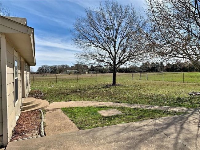 5899 Rancho Dr, House other with 3 bedrooms, 2 bathrooms and null parking in Quinlan TX | Image 12