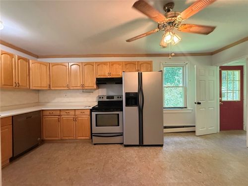 20 Mount Pleasant View Ave, Cumberland, RI, 02864-2300 | Card Image