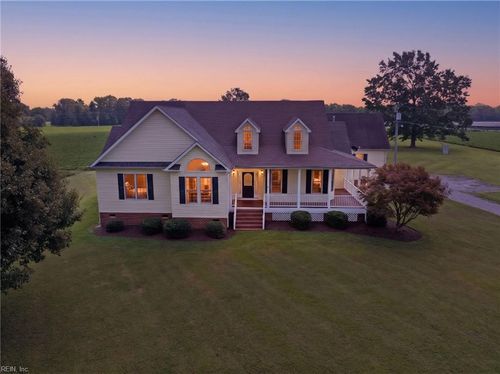 17479 Courthouse Hwy, Windsor, VA, 23487-7613 | Card Image
