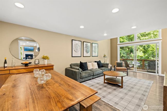 17627 17 Th Dr Se, House other with 3 bedrooms, 3 bathrooms and 2 parking in Bothell WA | Image 9