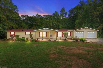 648 Mountain View Road, House other with 3 bedrooms, 2 bathrooms and null parking in King NC | Image 1