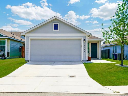 10730 Giacconi Dr, Converse, TX, 78109-3875 | Card Image